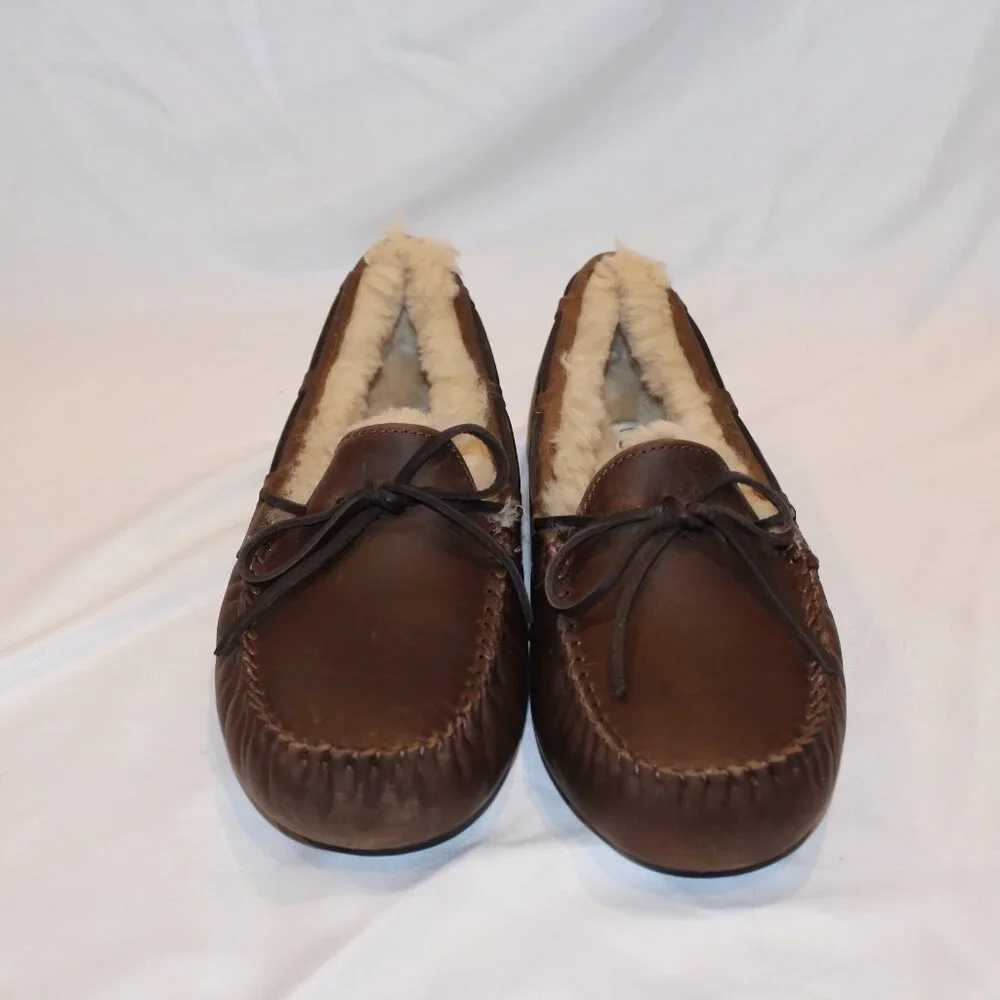 UGG OLSEN MEN'S‎ LEATHER SHEARLING LINED TIE SLIPPERS BROWN NIB